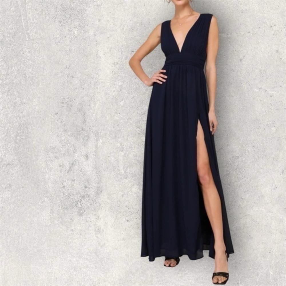 Lulu’s plunging v neck maxi dress in navy blue